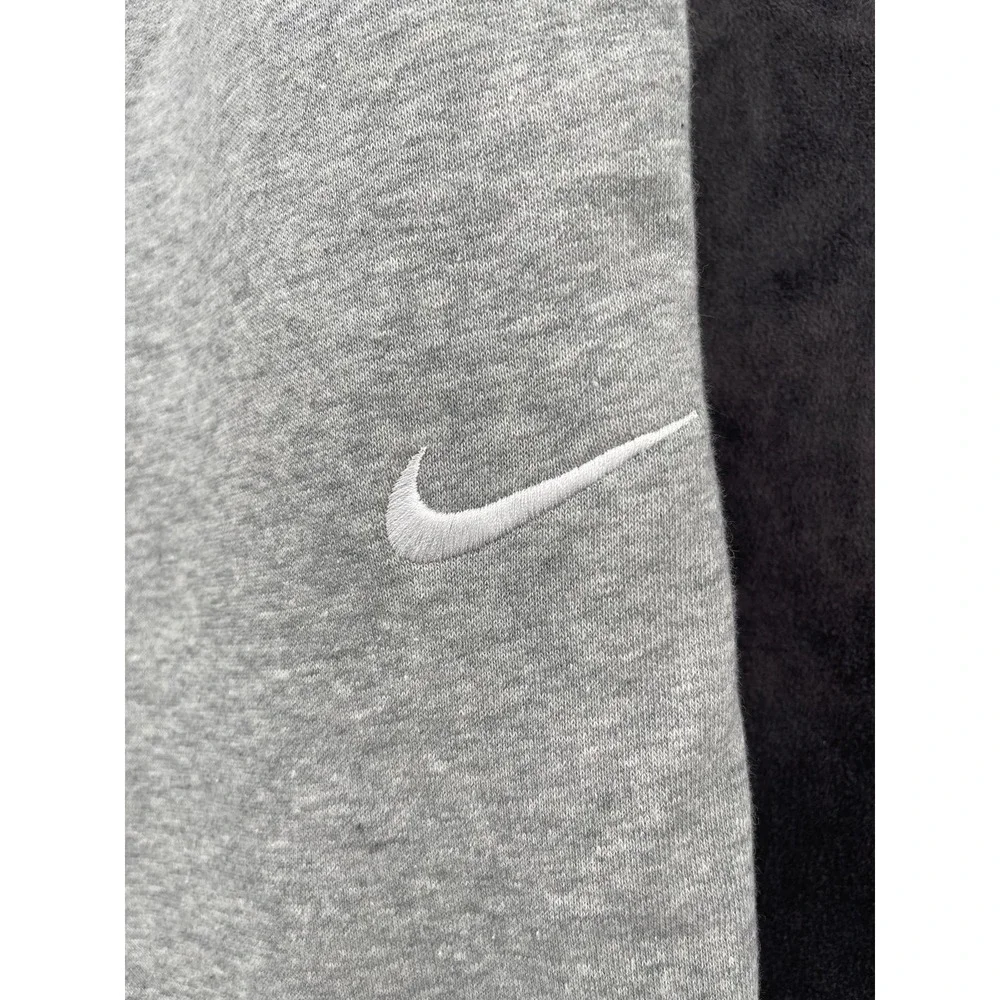 Nike Men's Gray Fleece Jogger Sweatpants Size‎ M Tapered Swoosh Logo